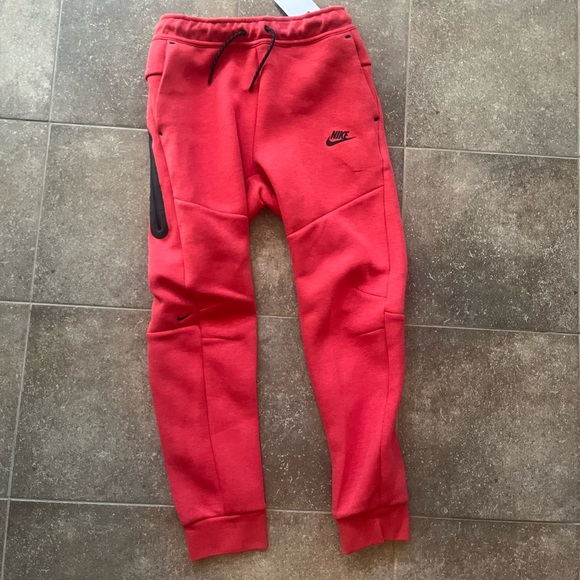 Nike tech fleece pants L DSWT - Picture 1 of 2